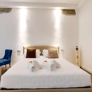 Classic Flat Monti Apartment