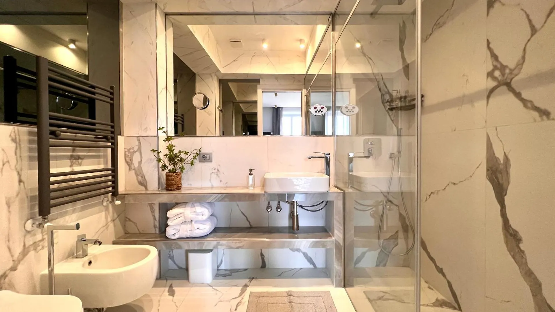 Apartment Luxury Suite Monti Quirinale Rome